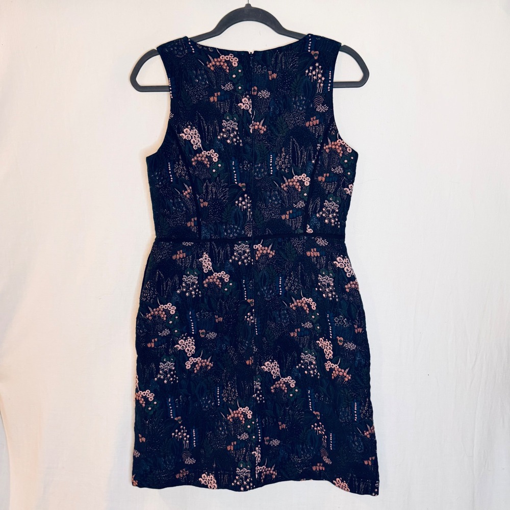 Ann Taylor Petite Navy Blue Metallic Floral Jacquard V-Neck Sheath Dress Pockets